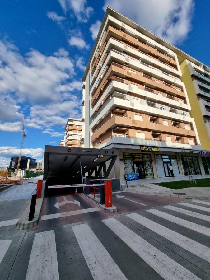 Regina Apartment ポドゴリツァ エクステリア 写真